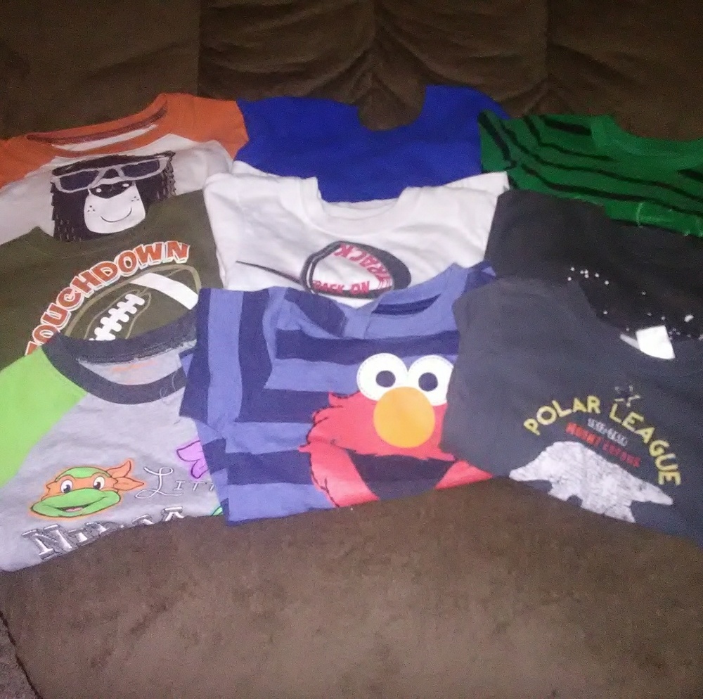 Boys clothes lot (9 shirts) 24 months